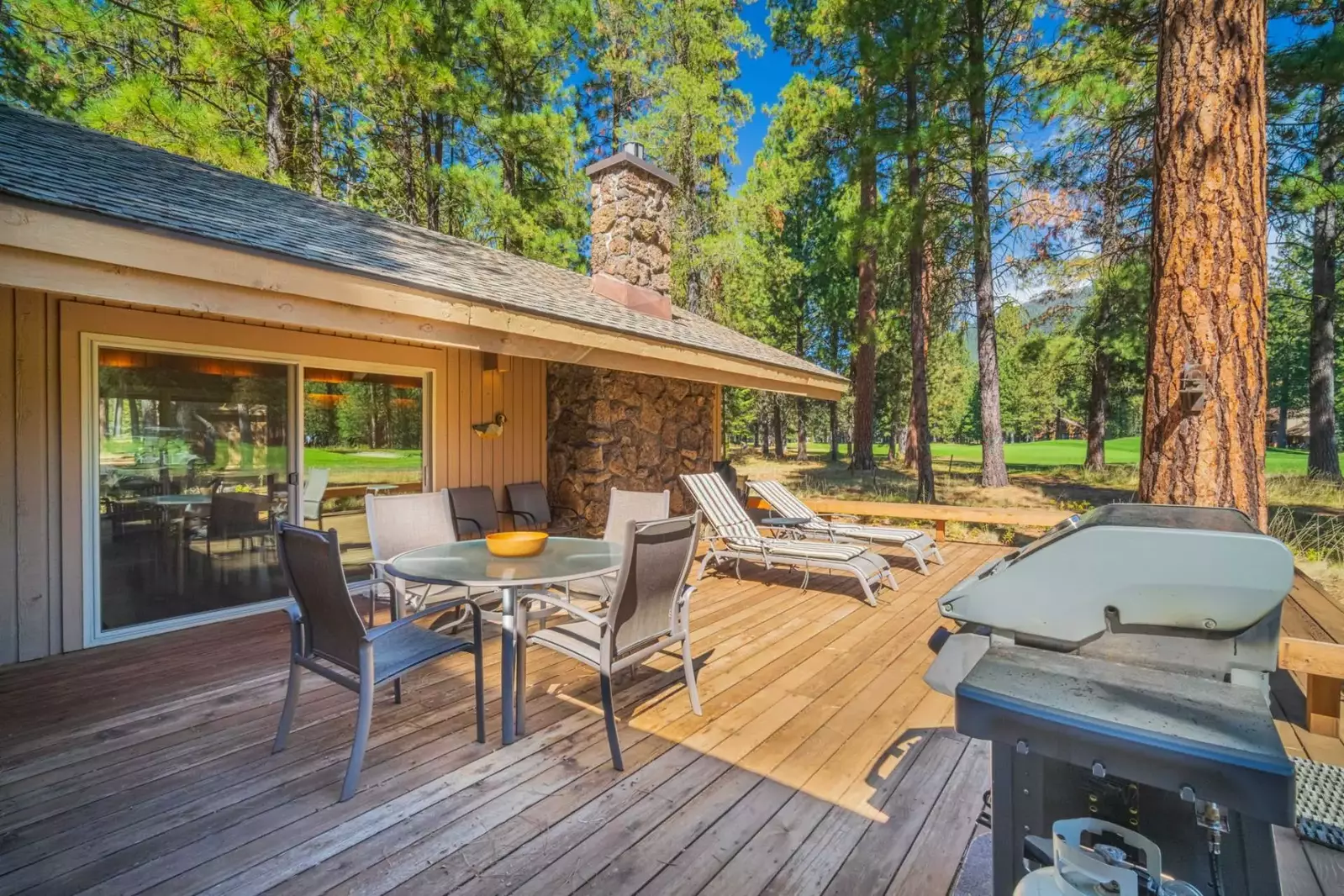 Fire up the gas grill for a barbecue on the patio or take advantage of the resort’s incredible amenities.