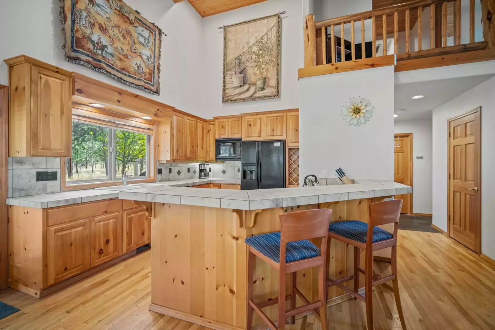 Breakfast bar seating