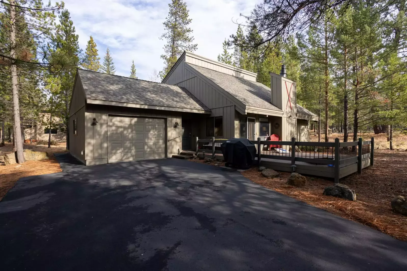 Flattop Mini Lodge