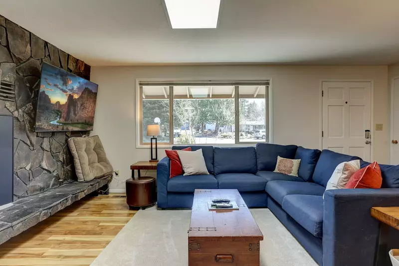 Watch you favorite movies, shows, and sports on this smart tv after a day exploring Central Oregon.