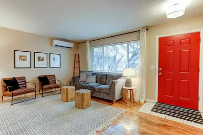 "Wonderful place for us and our corgie. Had everything we need for our stay." - Becky