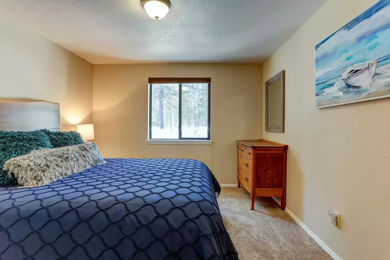 "Beds were clean and very comfortable. Living room and reading area were nicely done." - Gerry