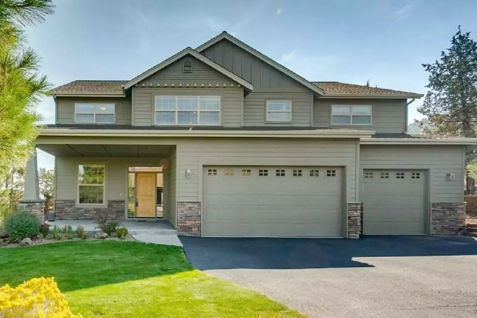 Look no further! Five-bedroom beauty on quiet street in the heart of Eagle Crest.