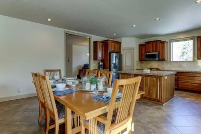 This large and beautiful family home is the perfect destination for families and friends to create memories of the time spent together at Eagle Crest.