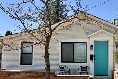 Bend Central right off NW Galveston Ave and only a few blocks from Drake Park and downtown.