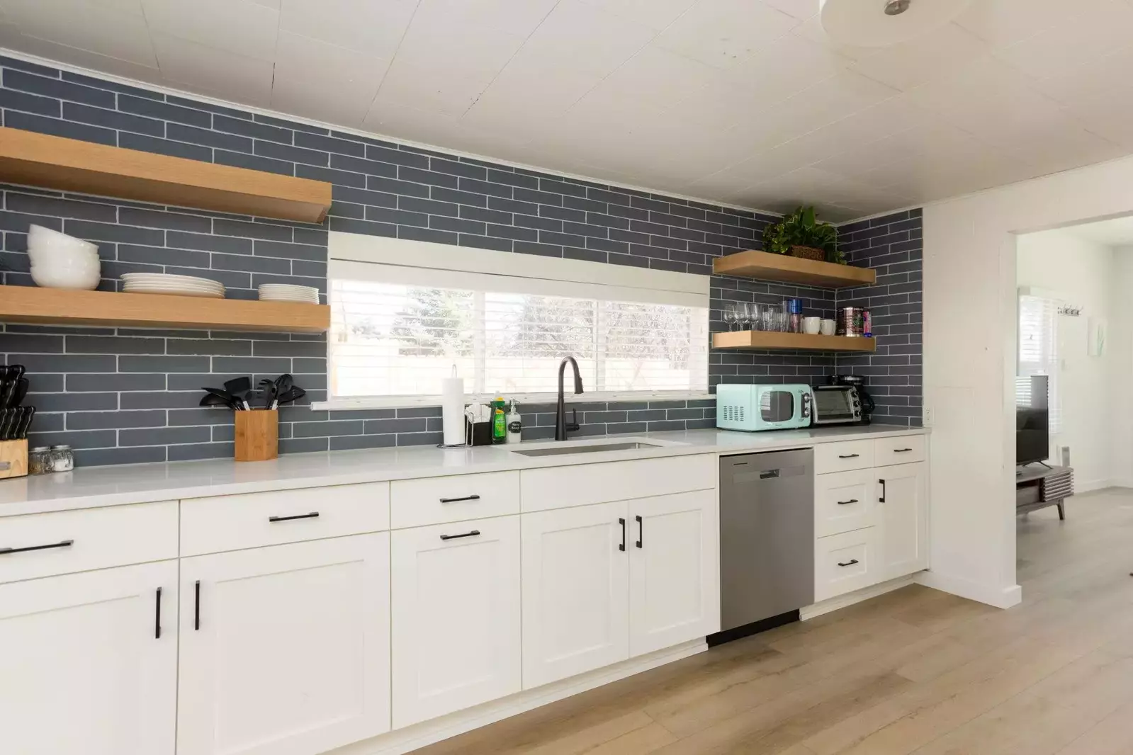 Cook a delicious meal in this fabulous kitchen.