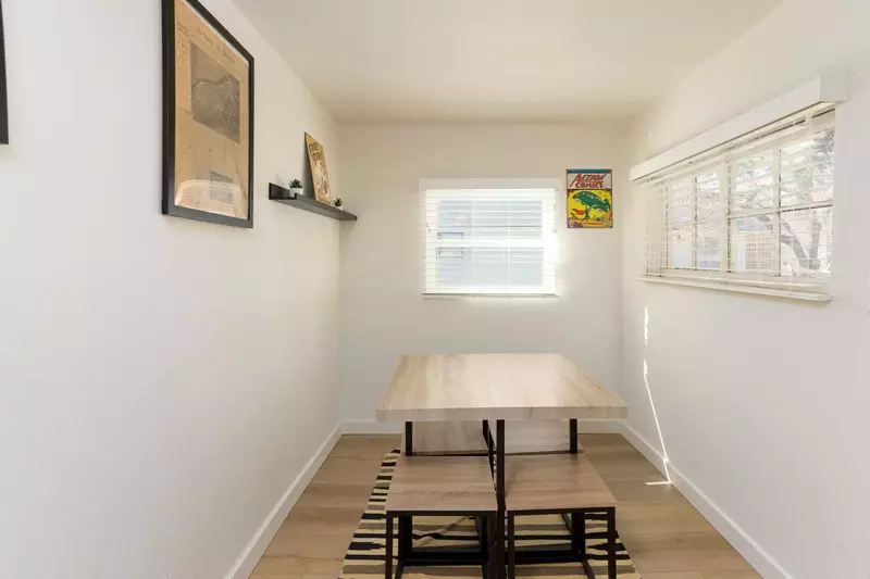 "House was in a great location for both hiking and exploring Bend! Would recommend anyone stay here." - Aidan