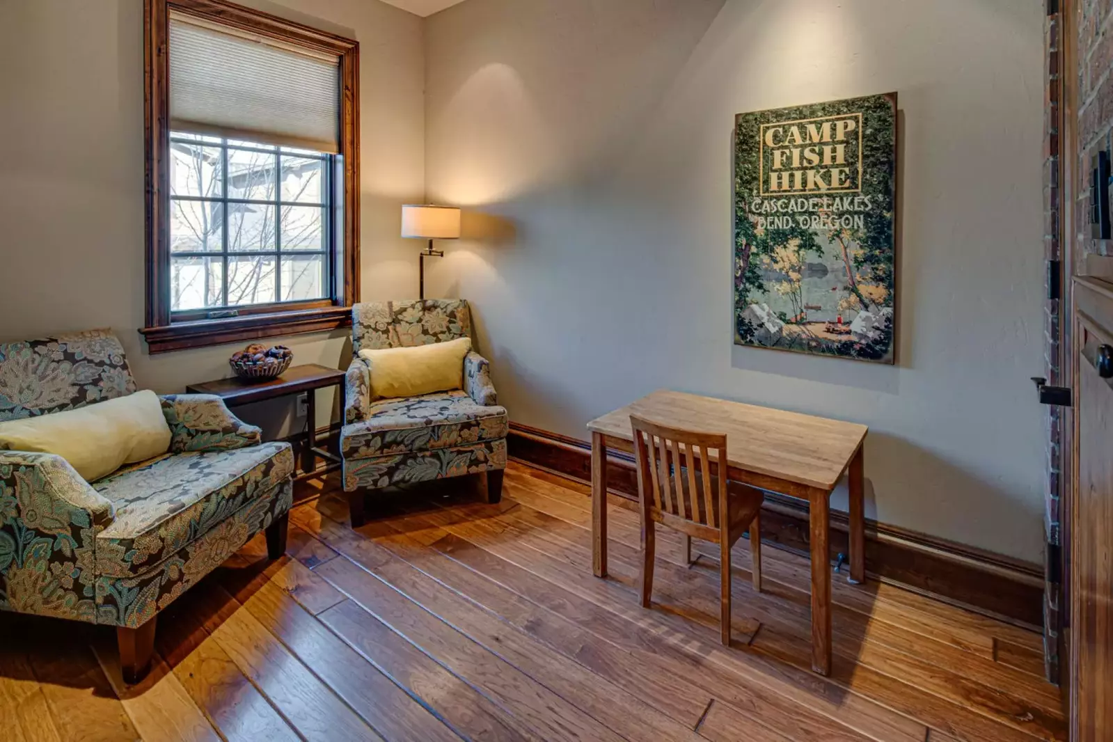 "Great location. This is our second time booking this place. Affordable, spacious and love the path along the Deschutes river. Near Old Mill." - Susan