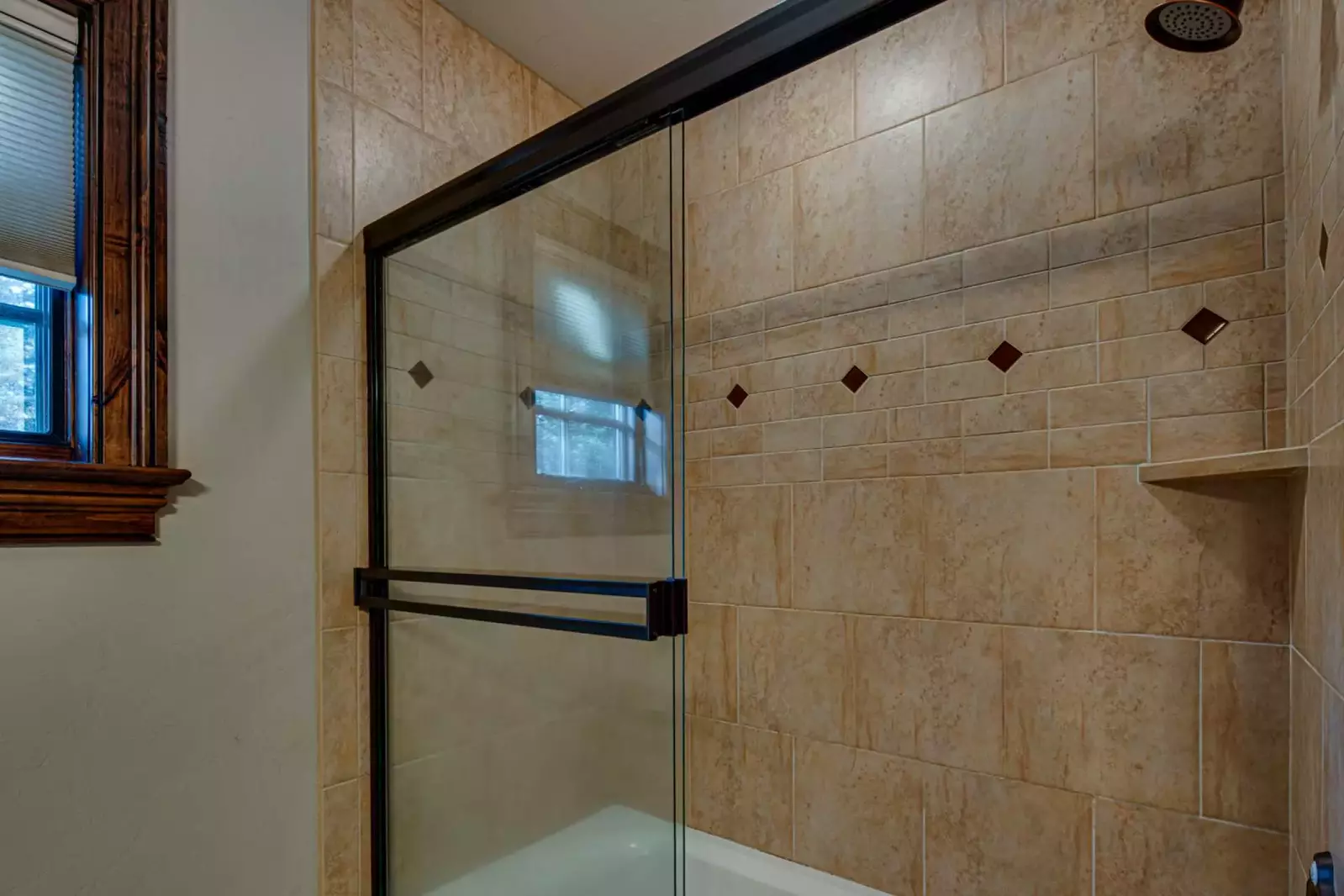 "Great location for going to concerts. Great place for multiple couples or people due to the layout." - Gina