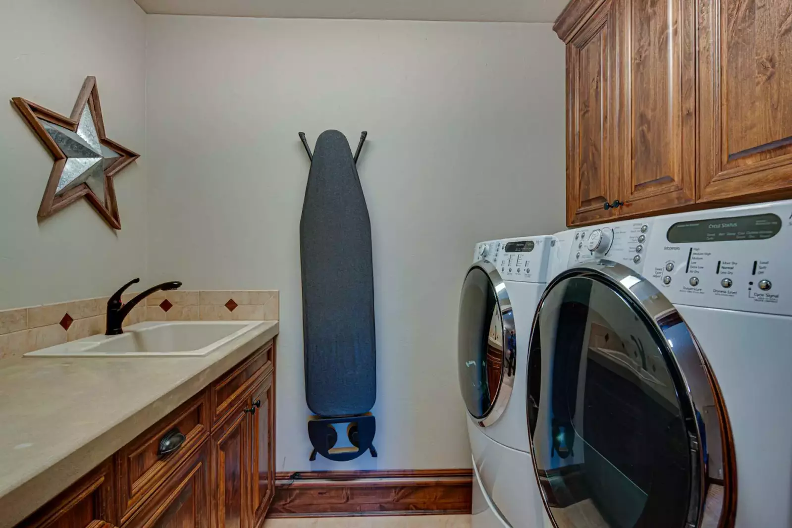 This rental has an up to date washing machine and dryer for guest use.