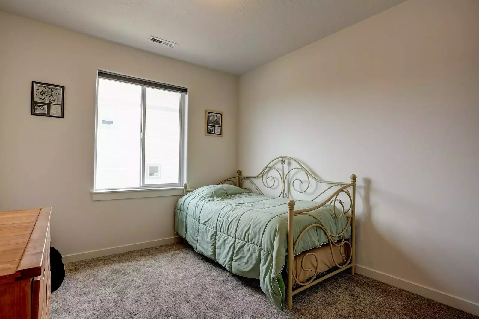 Twin and twin trundle in guest bedroom #2