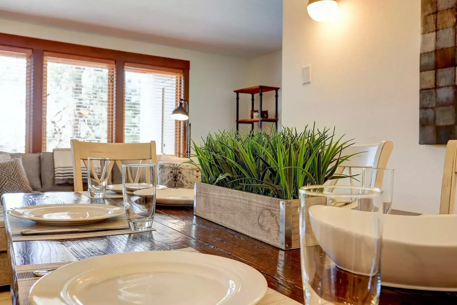 "Spacious property with good access to river walk." - Karen