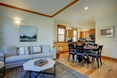 "We loved that the outdoor patio is shaded for most of the day. The two living rooms are a bonus for a bigger group!" - Andrea