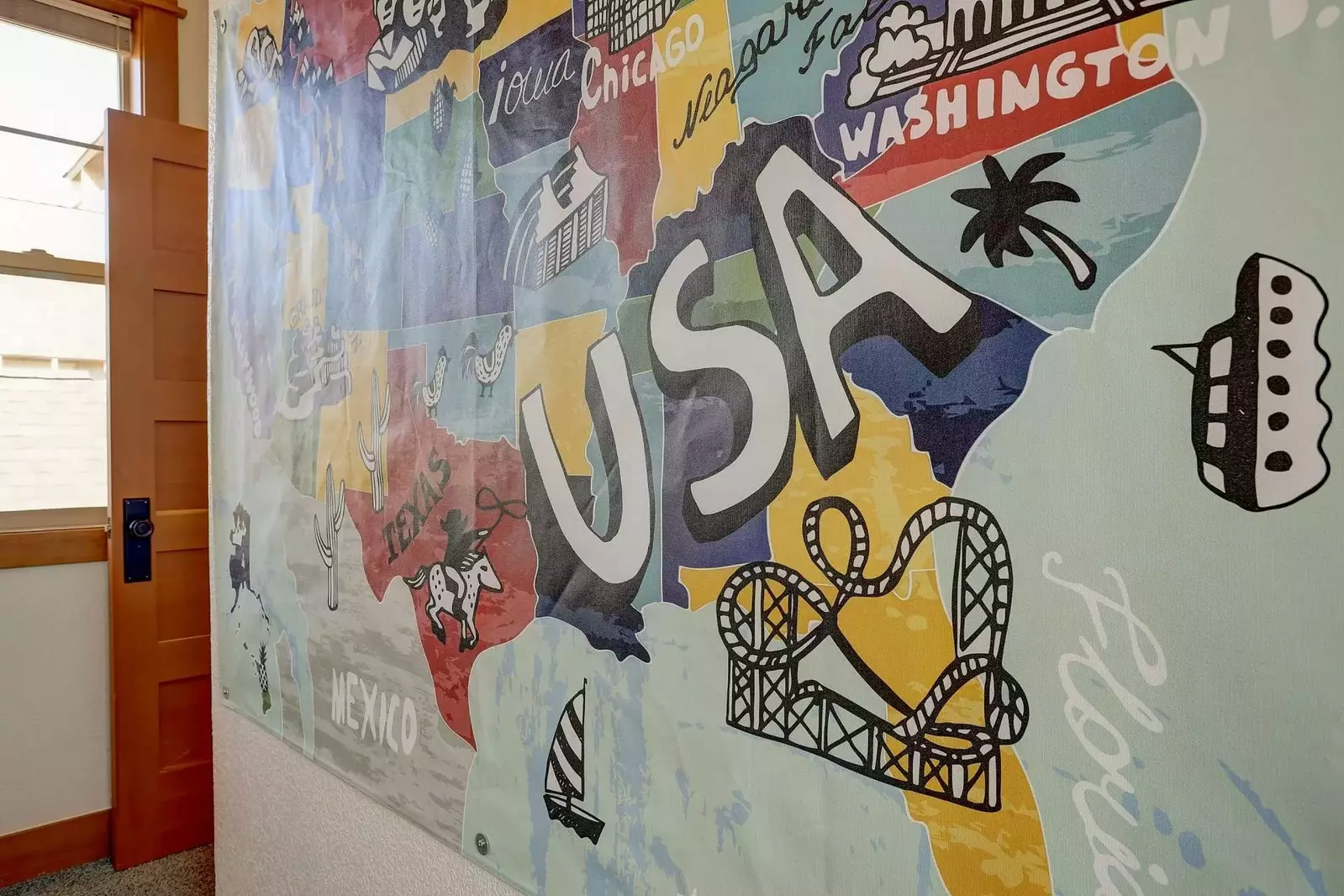 "Wonderful place within walking distance to the upper pool.  Great outdoor area. Clean and well maintained." - Tina