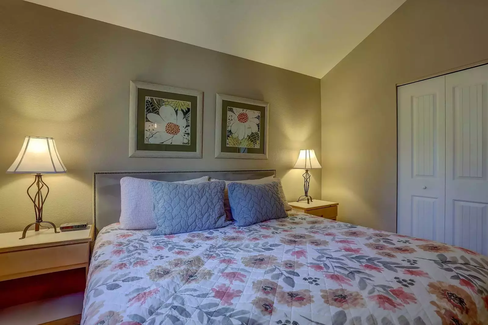 Wood grains, earth tones, and decorative style a perfect complement to the surroundings.