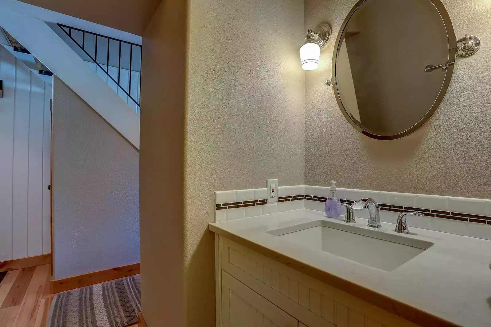 Bathroom supplied with pool towels and hair dryer, just in case you forget.