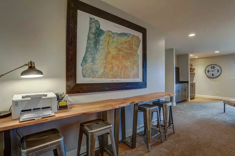 Work - if you must - but do it in WoodRiver House relaxation mode