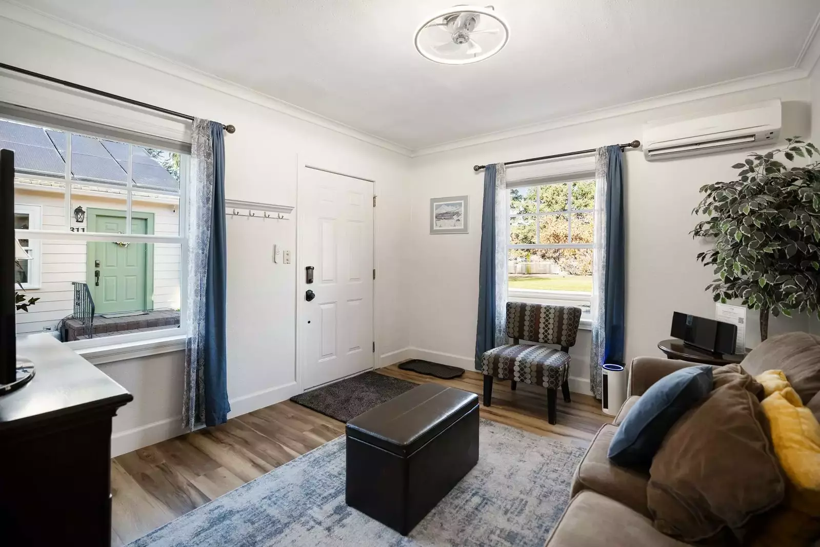 "Access to everything Bend has to offer. Perfect for a couple" - Collin