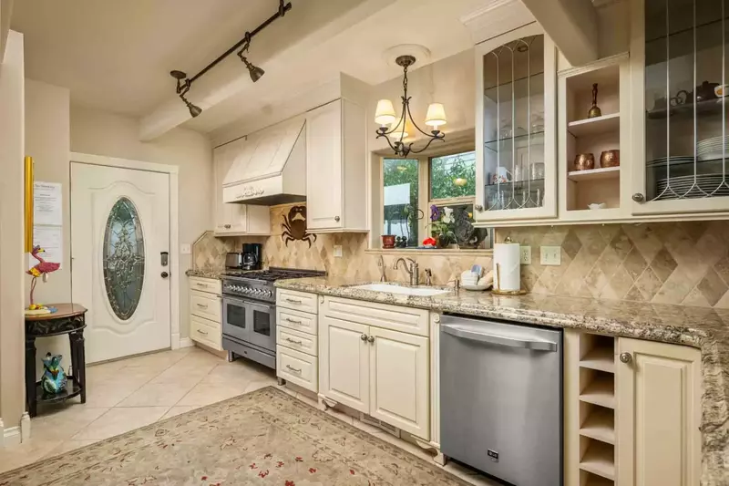 The kitchen has ample counter space and excellent appliances.