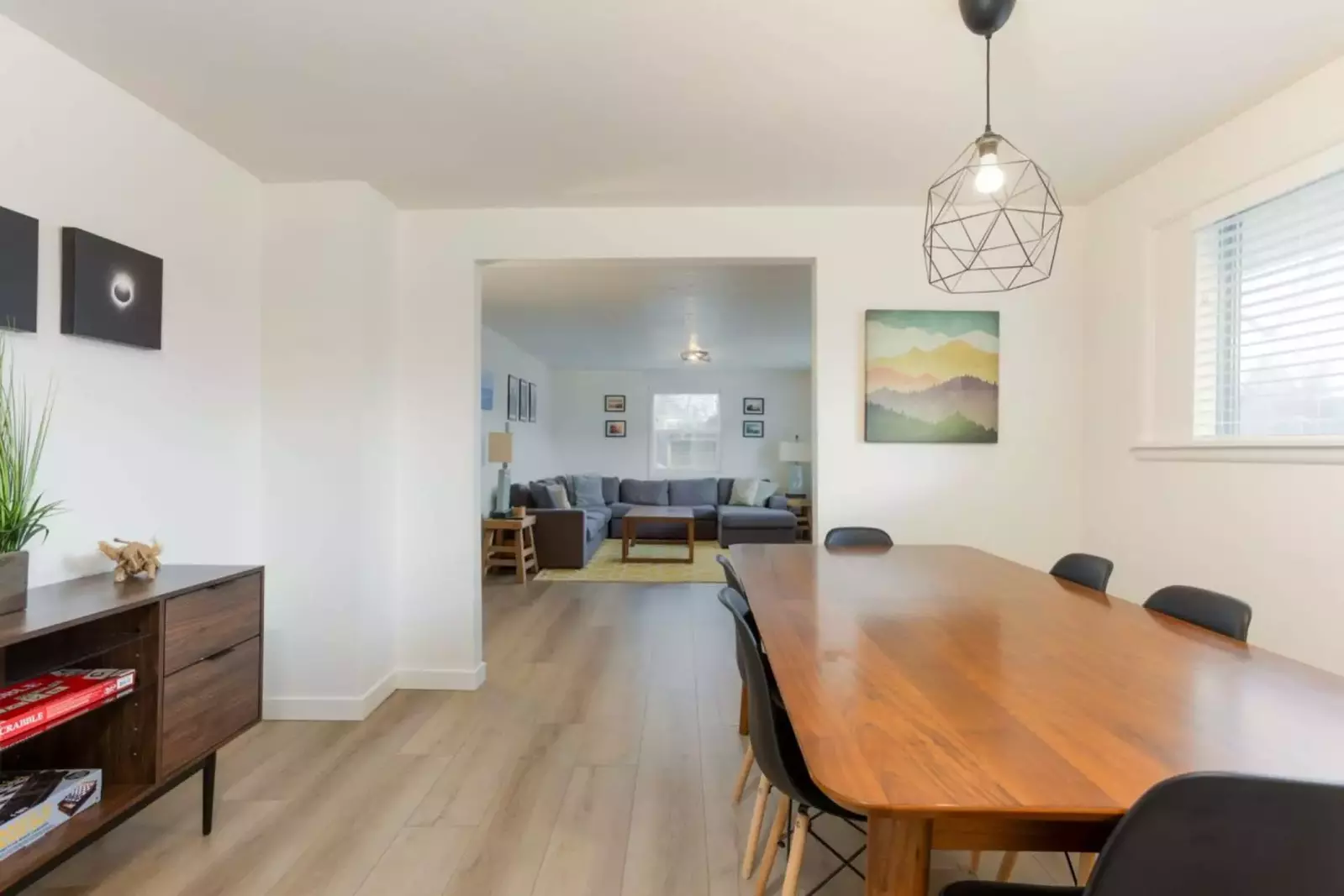 "Great location, well equipped for a family getaway!" - Kathleen