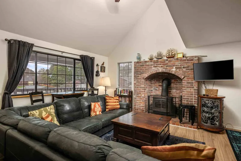 "Wonderful location that had everything we needed." - Krissy