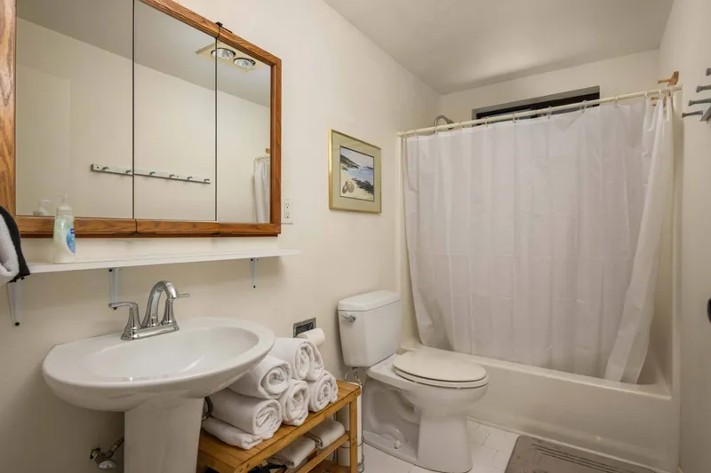 "Full kitchen was an absolute blessing. The game closet provided entertainment for hours for us. Big bathrooms allowed for bath time fun." - Elizabeth