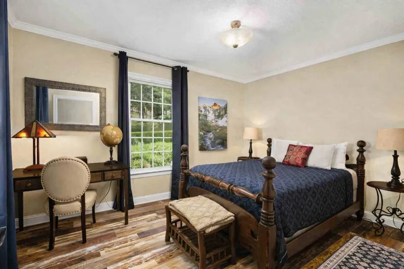 Hoffman Woods Estate