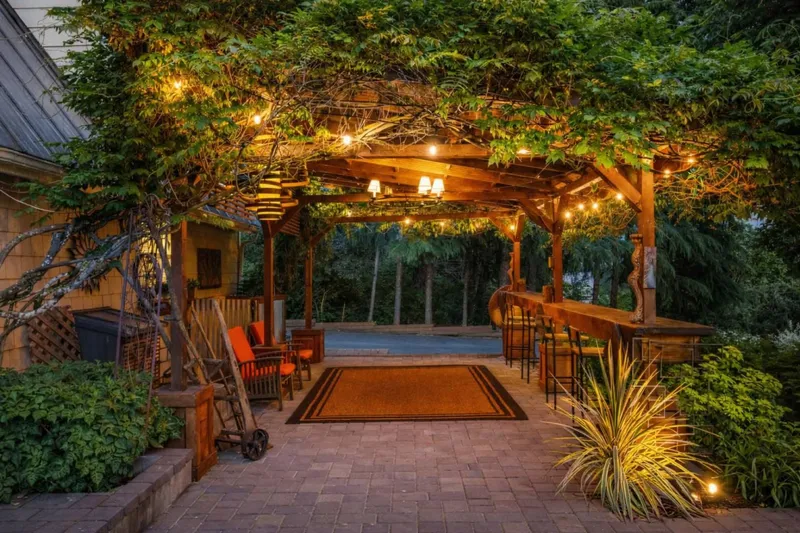 Hoffman Woods Estate