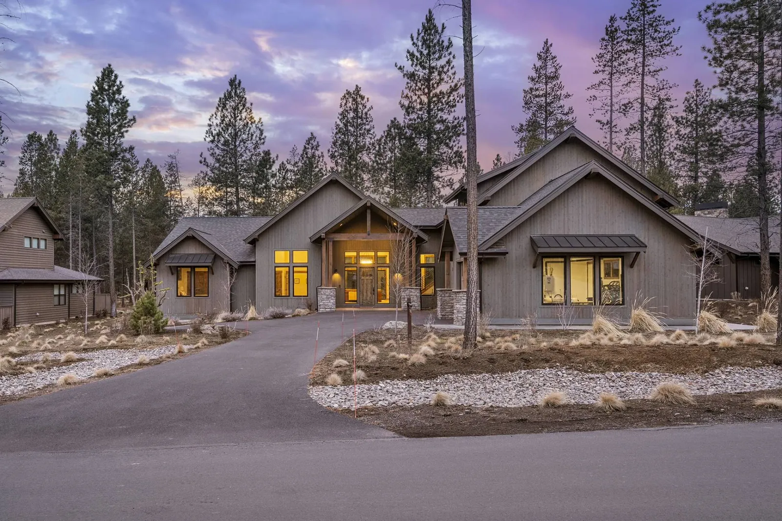 Sunriver is a lovely community along the banks of the Deschutes River. It is just south of Bend and close to many natural beauties.