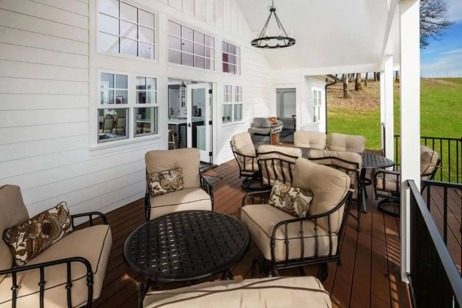 The Farmhouse at Quandary Vineyards