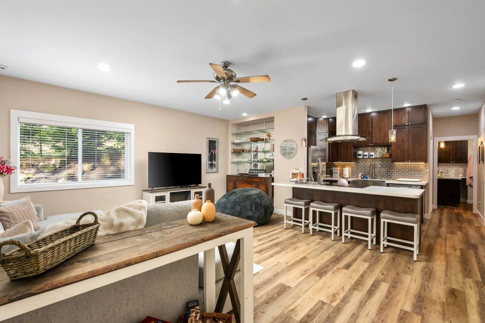 Peaks View Bunk House