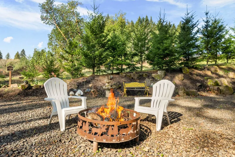 Peaks View Bunk House