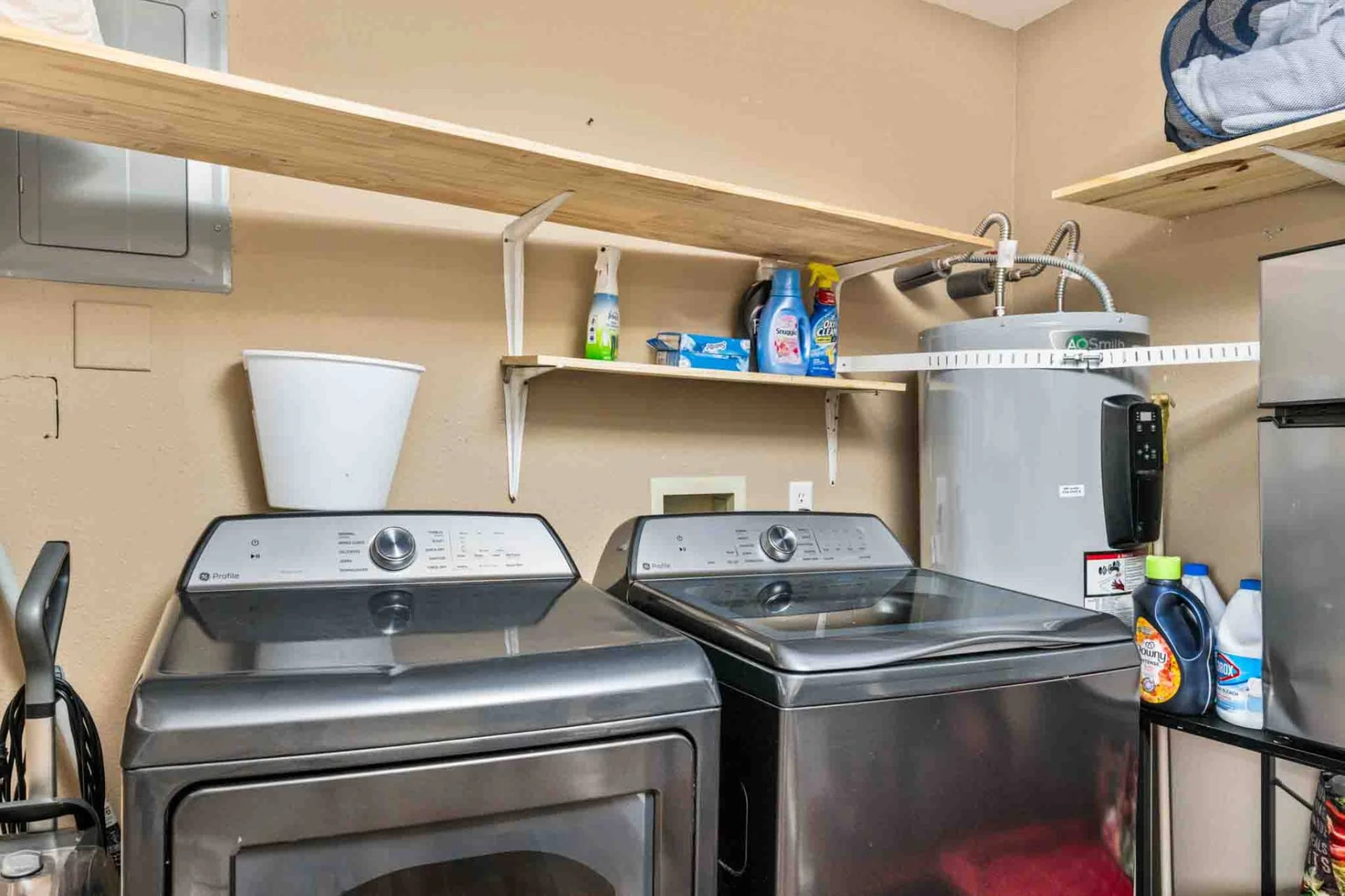 This rental has an up to date washing machine and dryer for guest use.