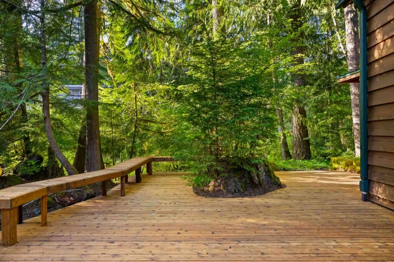 Crystal Creek Cabin