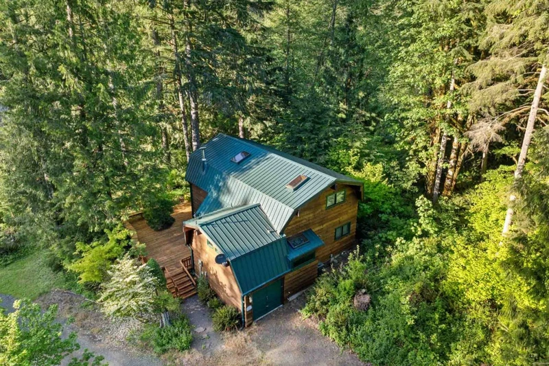 Crystal Creek Cabin