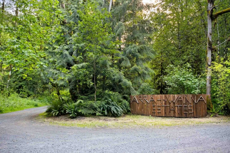 Crystal Creek Cabin