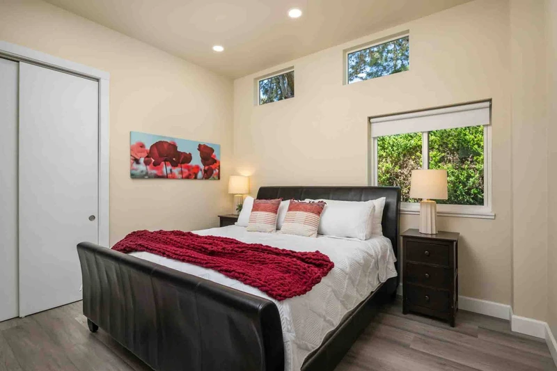 Oak Shore Haven