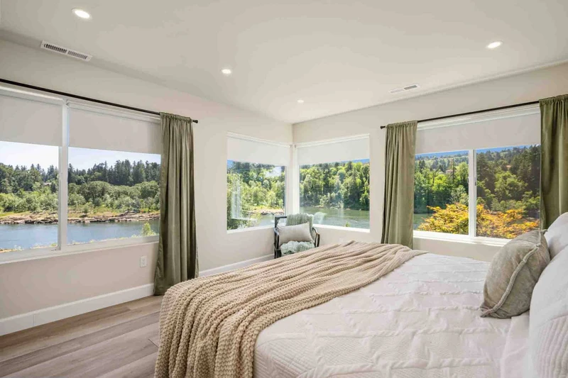 Oak Shore Haven