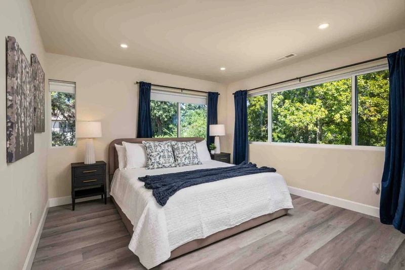 Oak Shore Haven