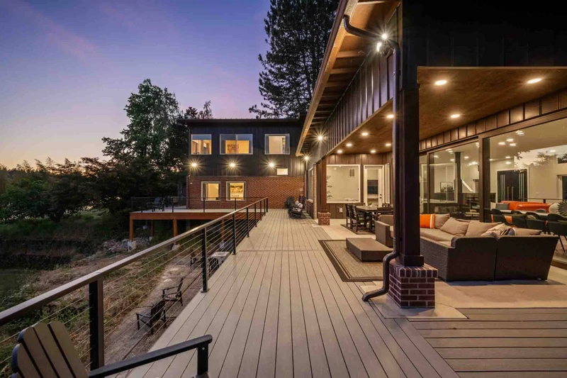 Oak Shore Haven