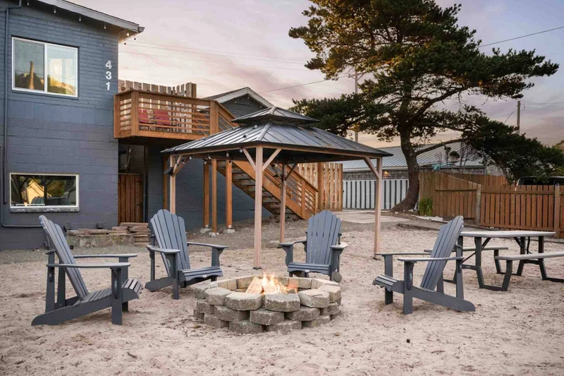 Cottages At Rockaway Beach Estate