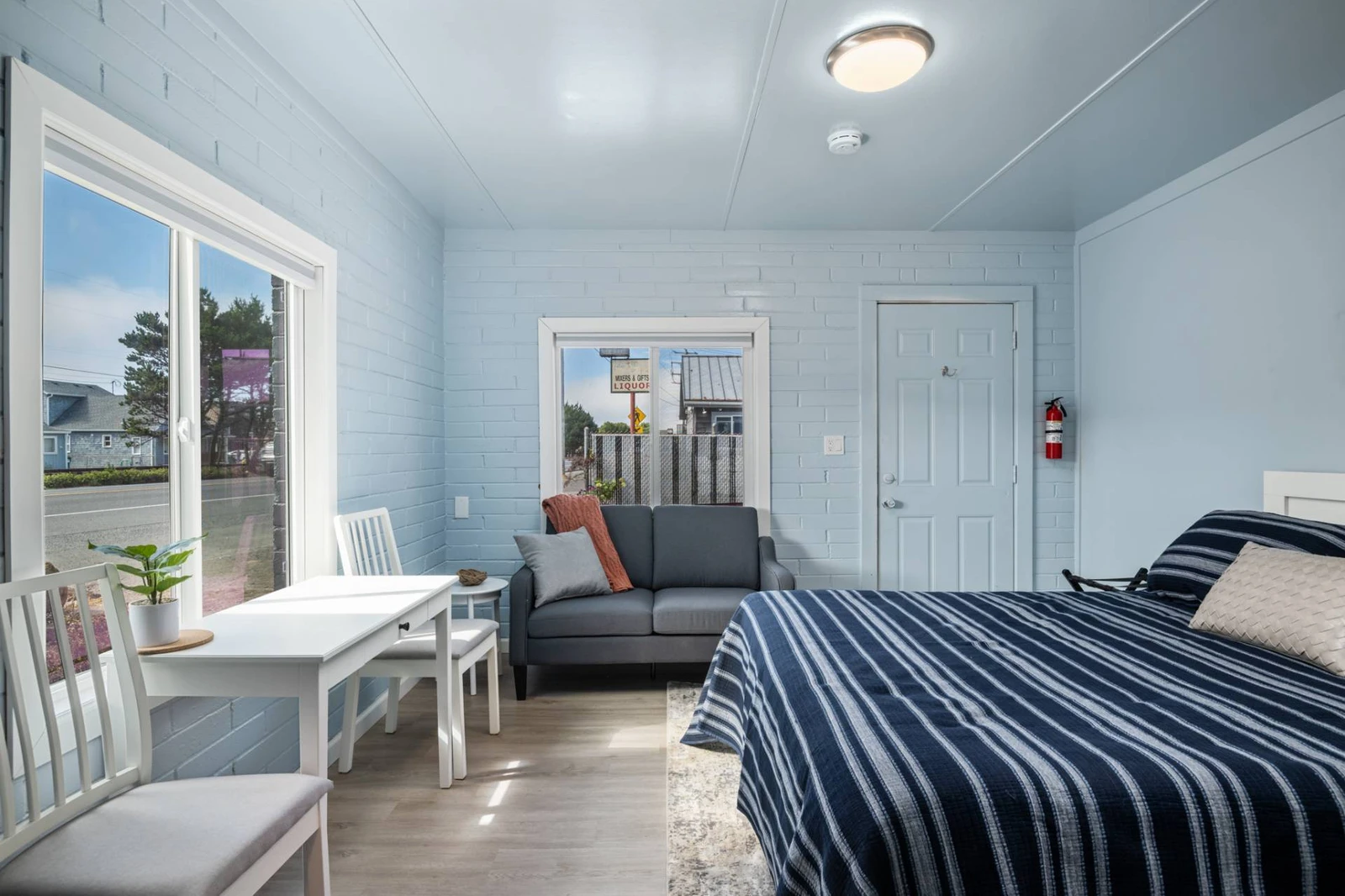 Cottages At Rockaway Beach Estate