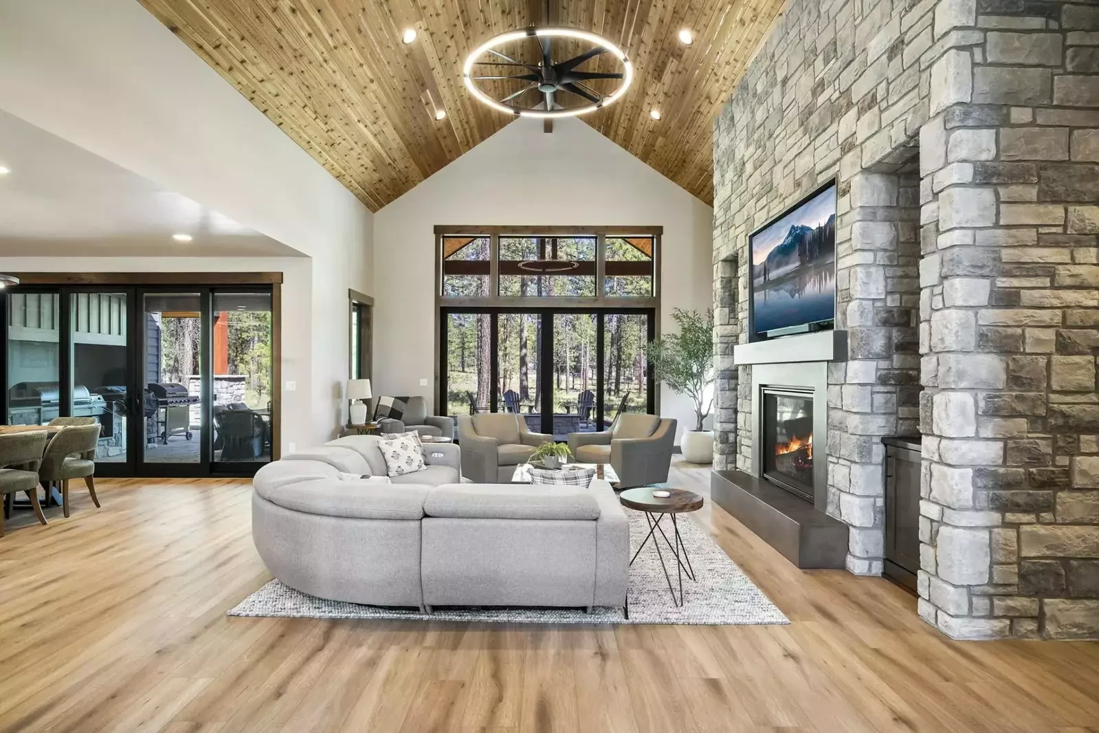 bend-sunriver