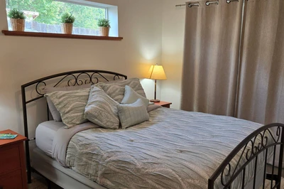 Super comfortable bed, slept great!  -Kelly