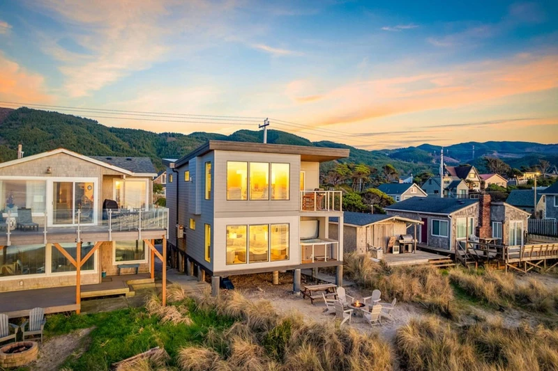 Pacific Crest