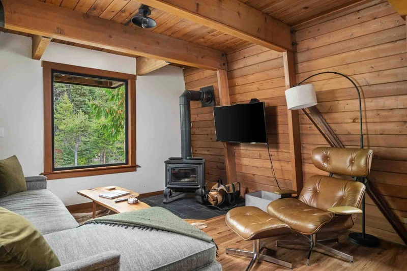 Bow Roof Basecamp
